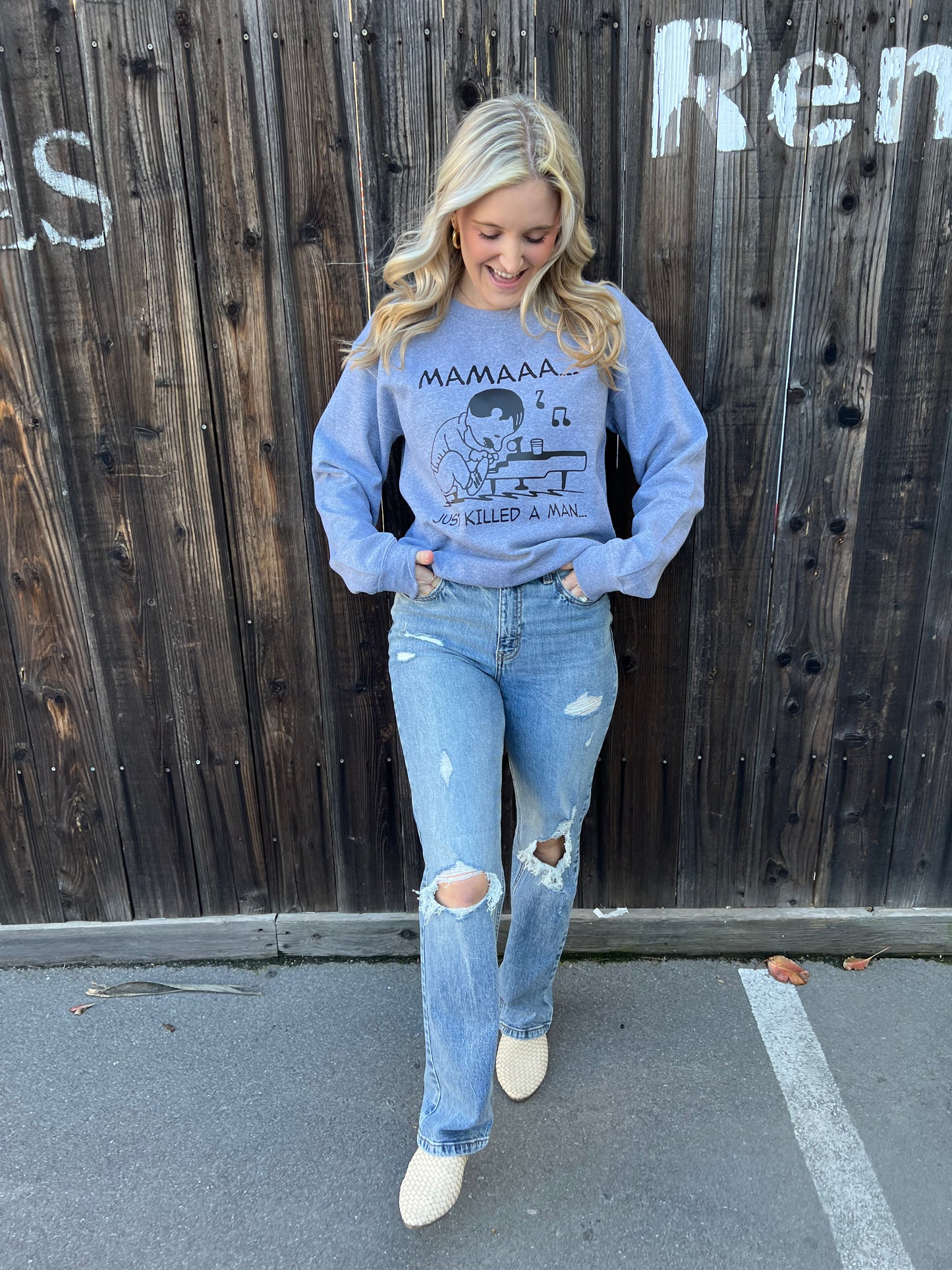 Mama Queen Graphic Sweatshirt
