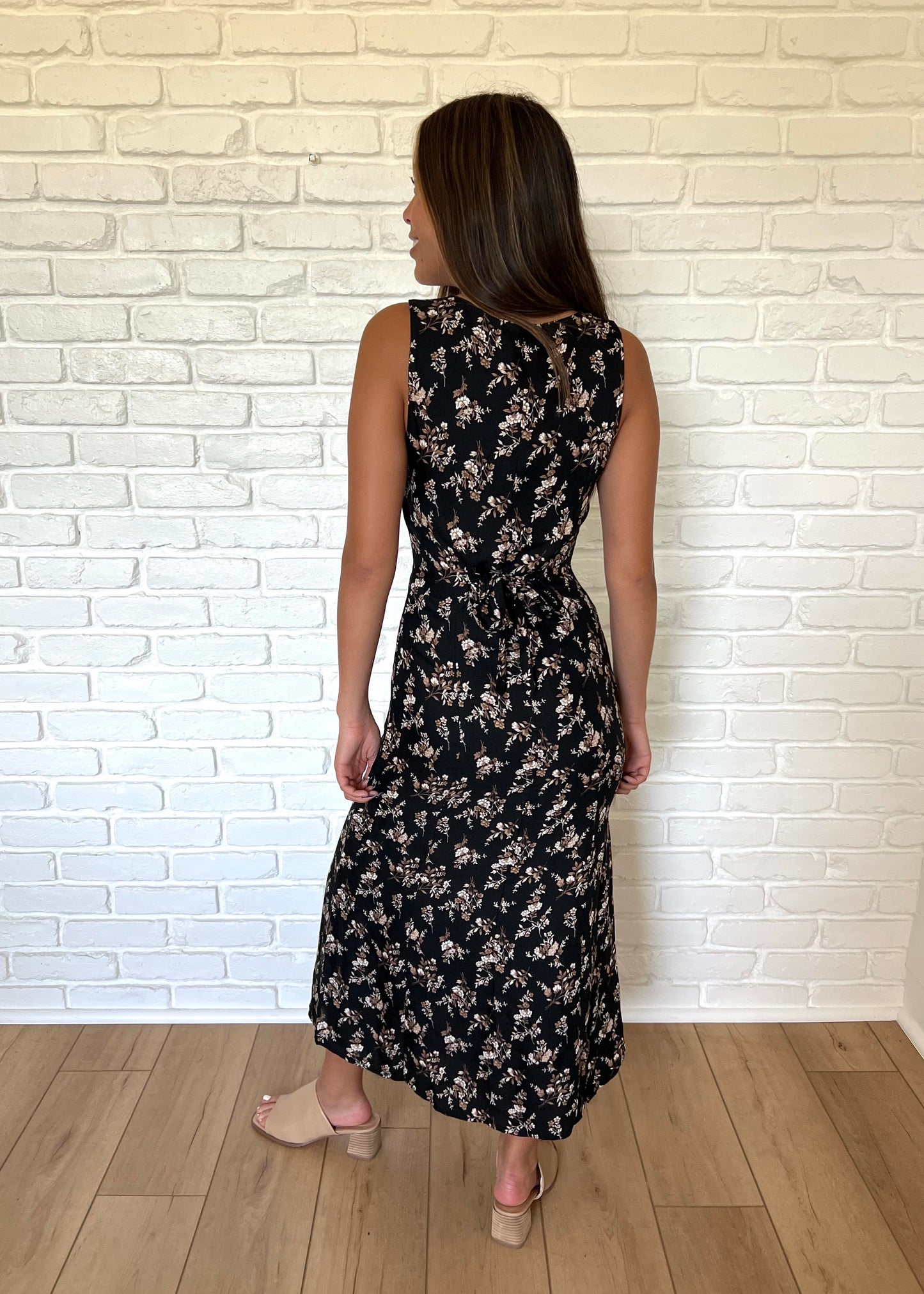 Mila Floral Midi Dress