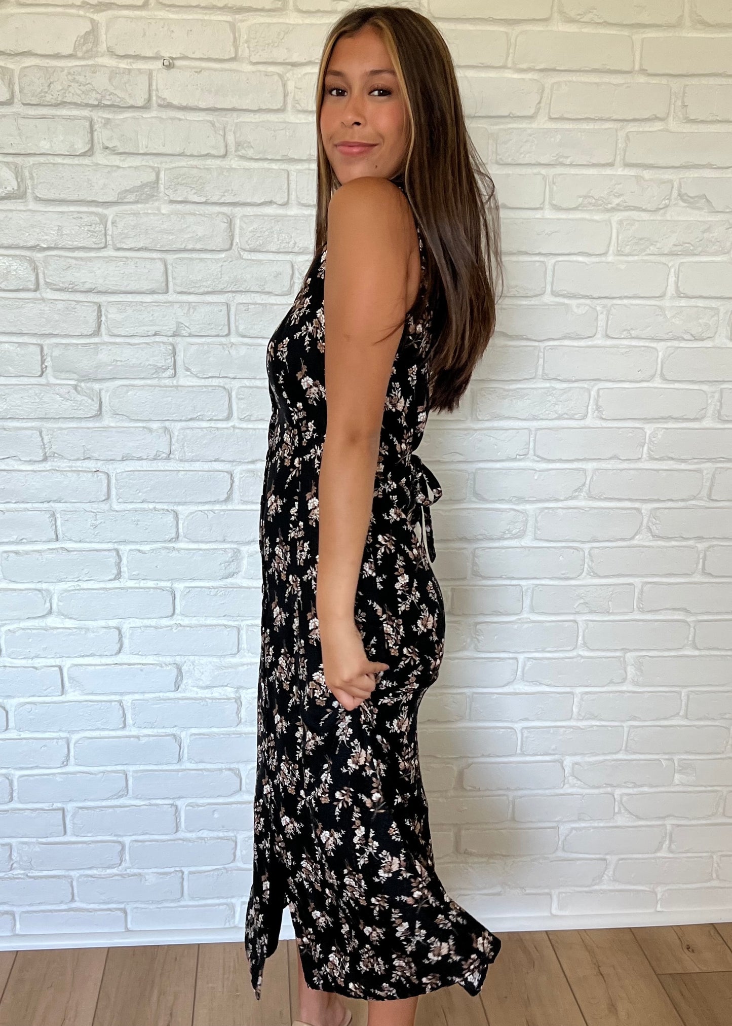 Mila Floral Midi Dress