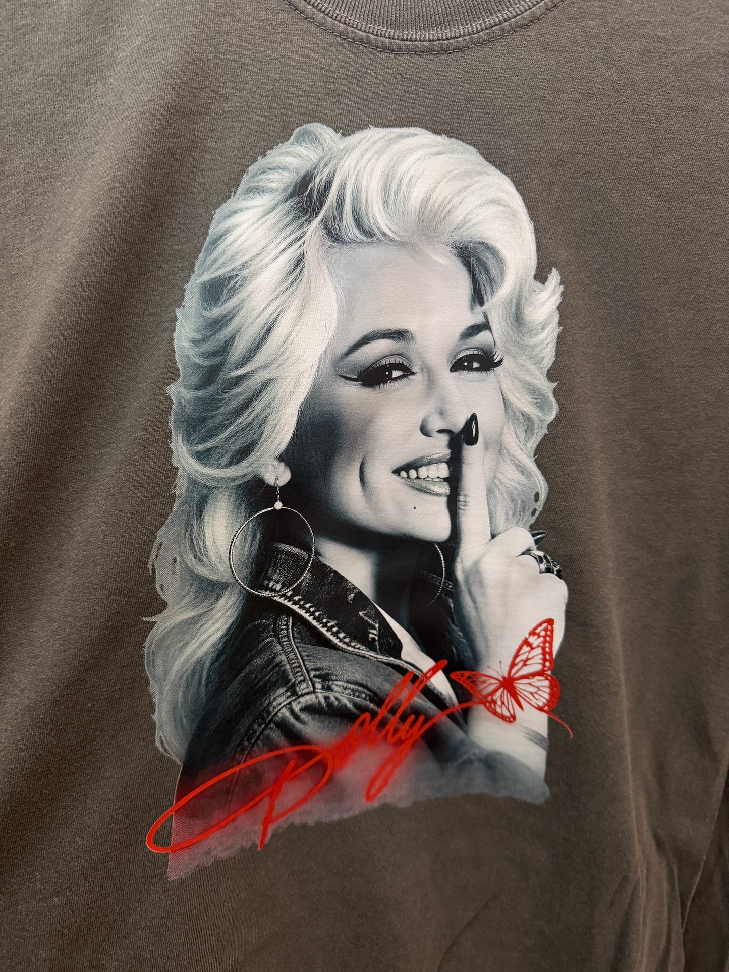 Dolly Tee