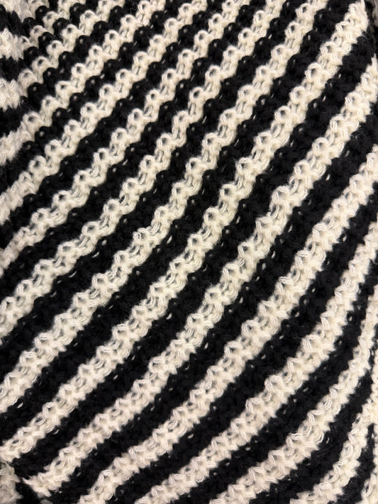 Stripe White and Black