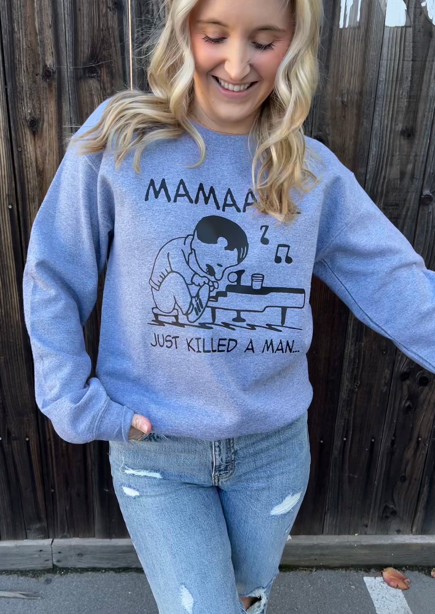 Mama Queen Graphic Sweatshirt
